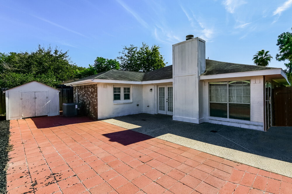 Building Photo - 17422 Lobo Trail