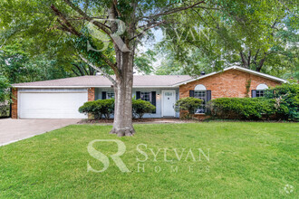 Building Photo - The Lifestyle You Deserve.