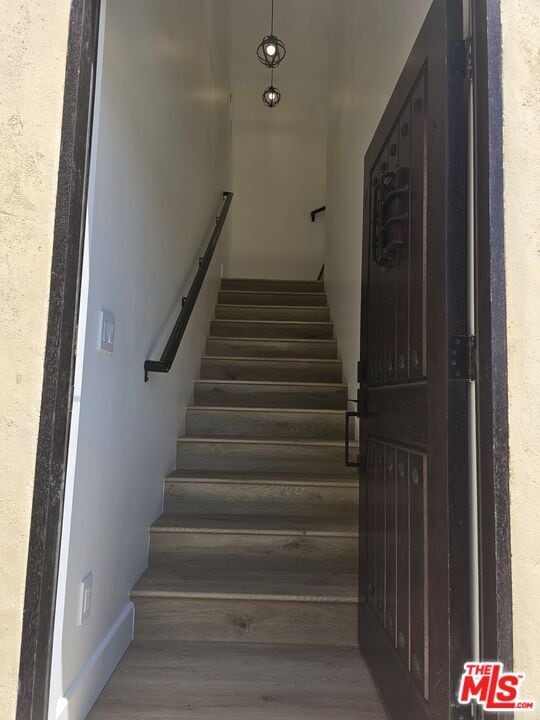 Building Photo - 5247 S 9th Ave