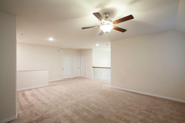 Building Photo - 5601 Fremont Dr