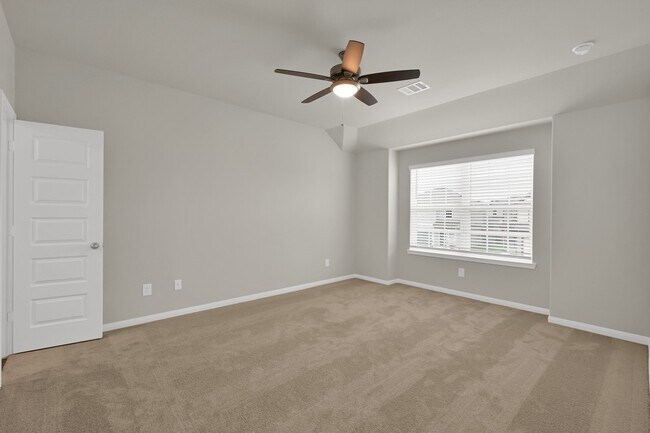 Building Photo - 13244 Musky Dr