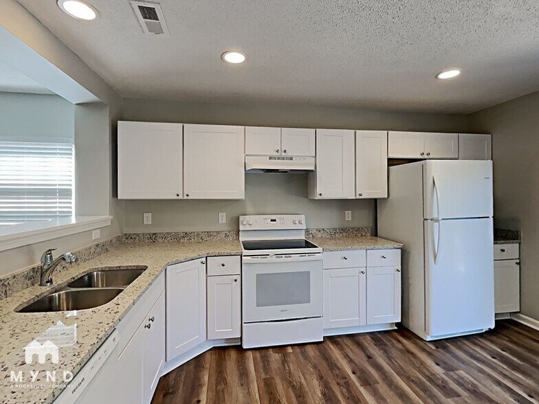 Building Photo - 2628 Quarry Springs Rd