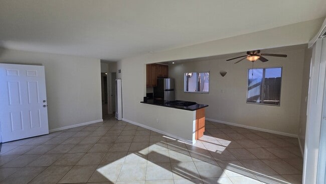 Building Photo - 2341-2343 Grand Ave