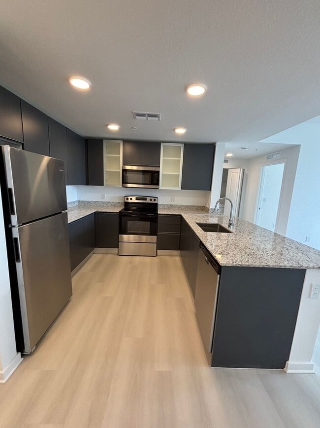Building Photo - 5579 Millenia Park Blvd