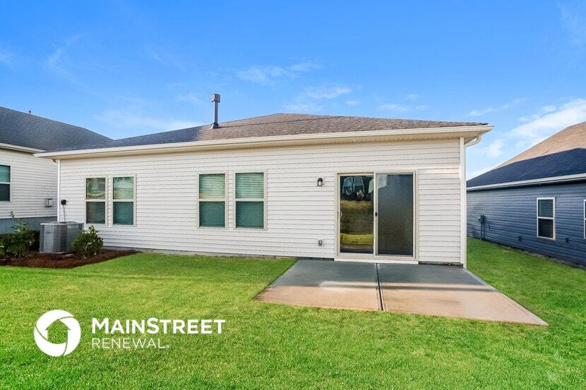 Building Photo - 4015 Honey Locust Dr