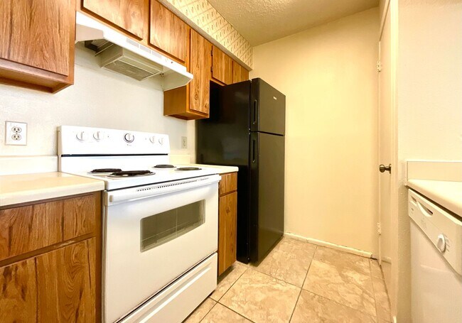 Building Photo - 14343 Judson Rd