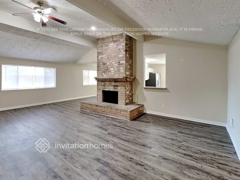 Building Photo - 2622 Broomsedge Dr