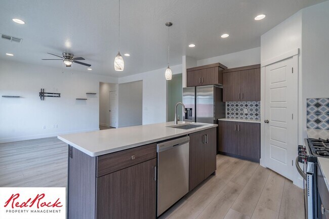 Building Photo - Comfort, Space & Style with a 3-Car Garage Small Dog Friendly!