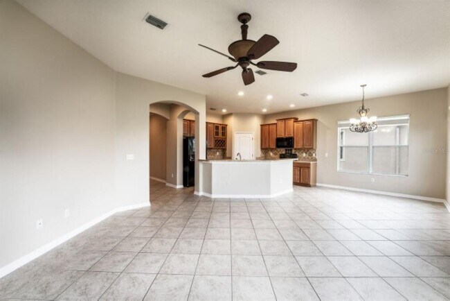 Building Photo - 7627 Stoney Hill Dr