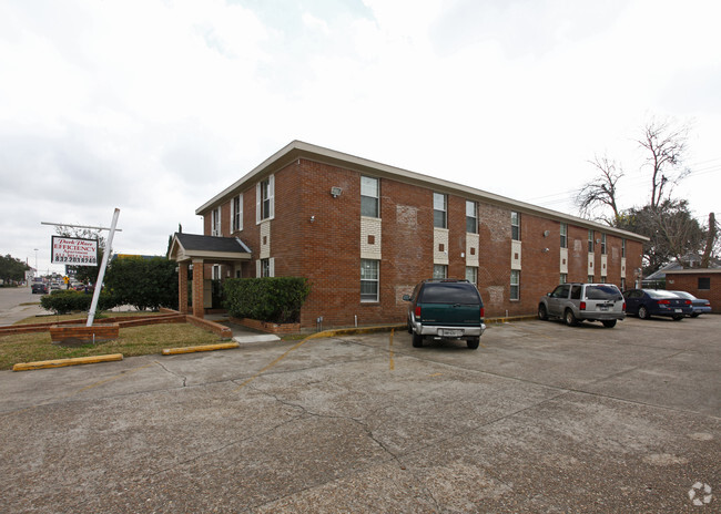 Primary Photo - Park Place Apartments