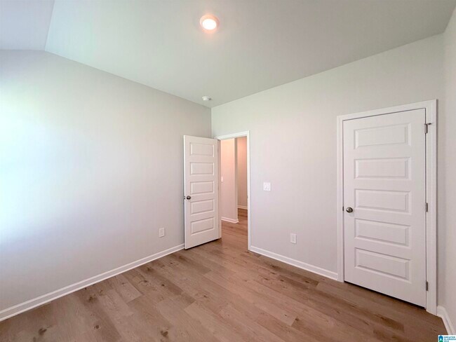 Building Photo - 302 Spanish Moss Ct