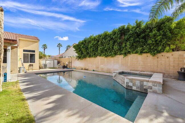 Building Photo - 68215 Pasada Rd