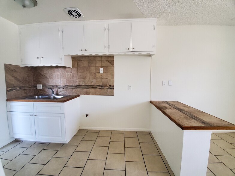 Building Photo - 4048 139th St