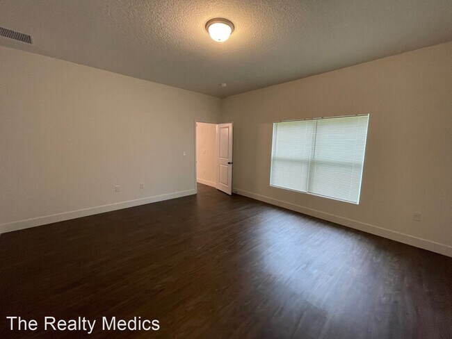 Building Photo - 4 br, 2 bath House - 1383 Gimlet St NW