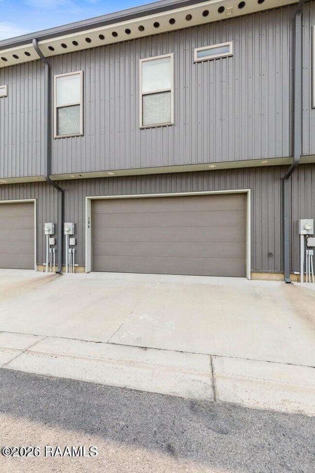 Building Photo - 106 Gadwall Dr