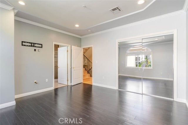 Building Photo - 711 E Angeleno Ave