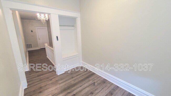 Building Photo - 2918 Louisiana Ave