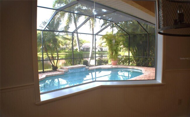 Building Photo - 4910 Old Creek Dr