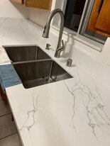 Building Photo - 1022 W 25th St