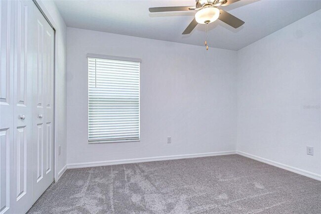 Building Photo - 8879 Little Bluestem Dr