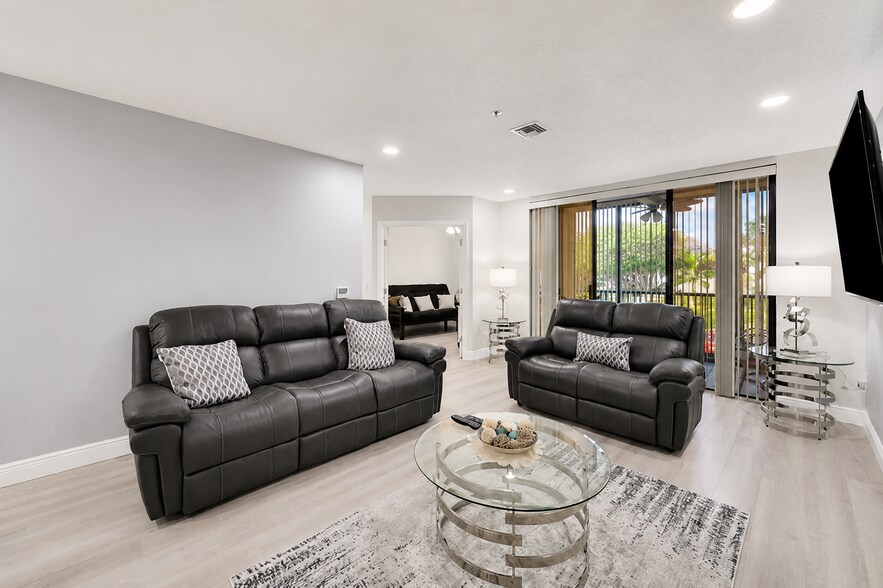Building Photo - 5133 Brisata Cir