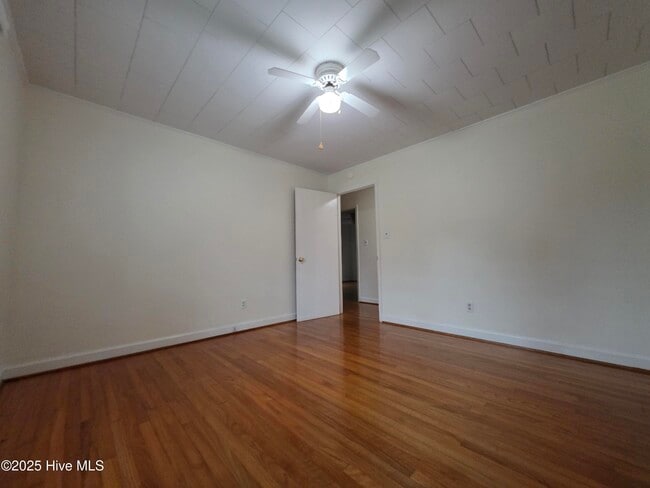 Building Photo - 204 Wharton St