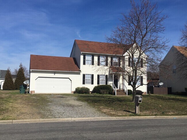 Building Photo - 1616 Fawcett Ln