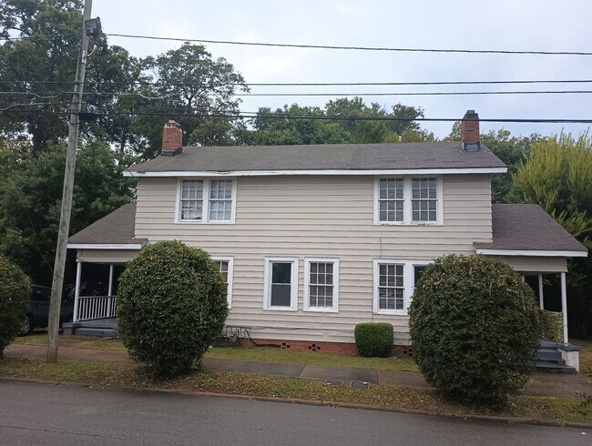 Building Photo - South Penn Duplex of Capitol Heights