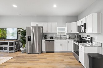 Building Photo - Talbott St