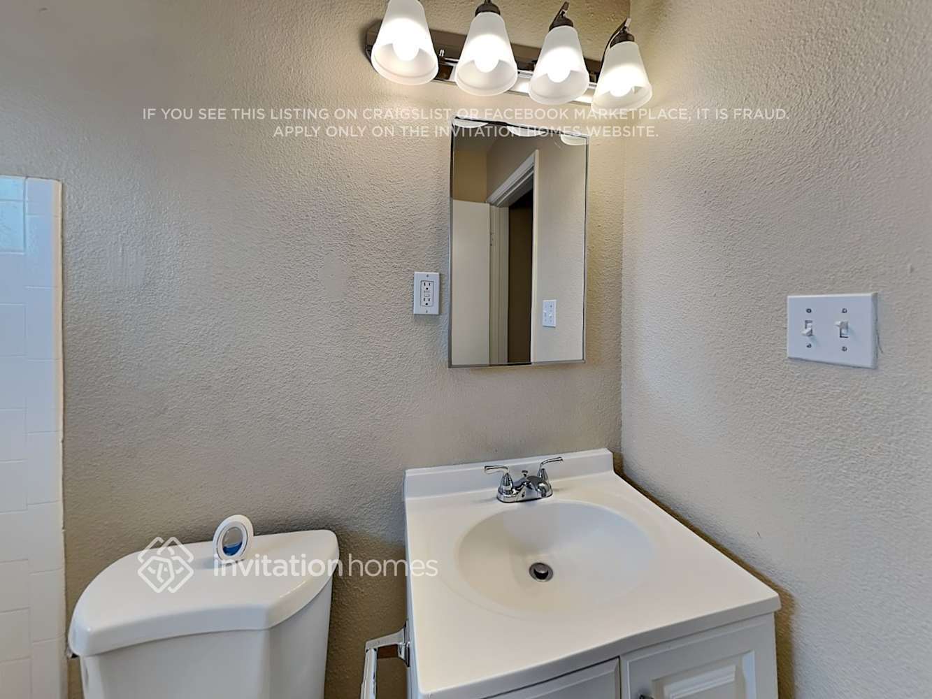 Building Photo - 27198 Norwood St