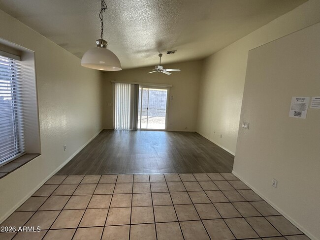 Building Photo - 51 N Del Pueblo Pl