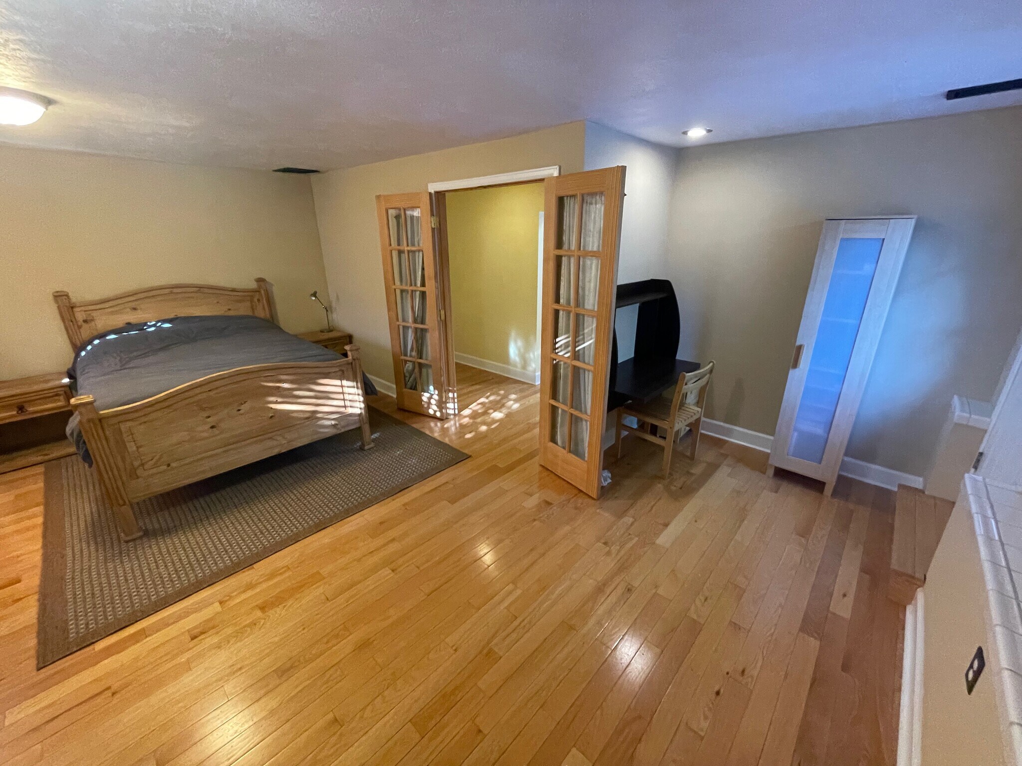 Building Photo - 1991 Glen Garry Dr