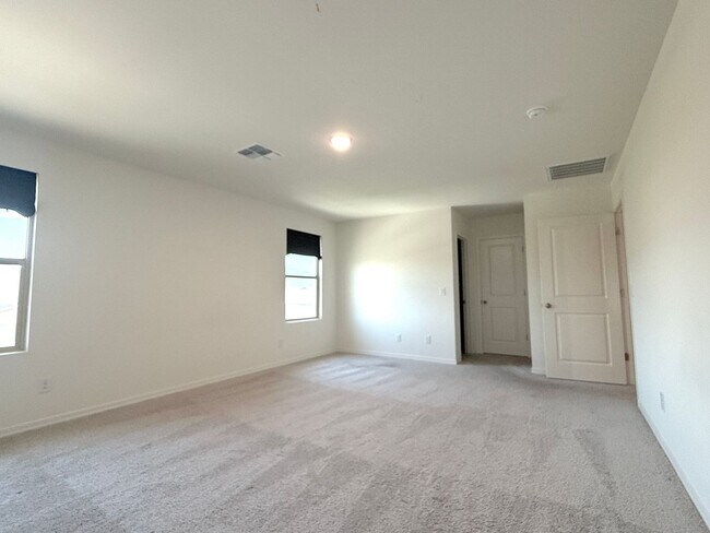 Building Photo - 5725 W Willow Rdg Dr