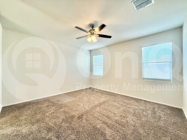 Building Photo - 3028 S 78th Dr