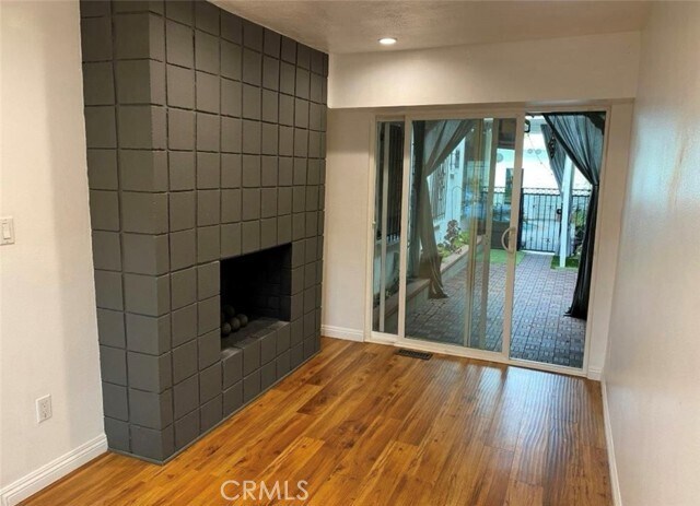 Building Photo - 1026 S Crescent Heights Blvd