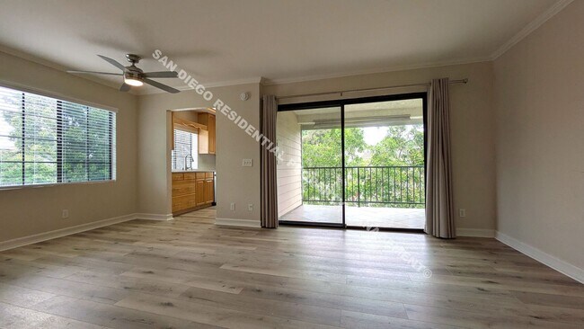 Building Photo - Highly Updated 2-Bedroom Condo in Prime Mi...