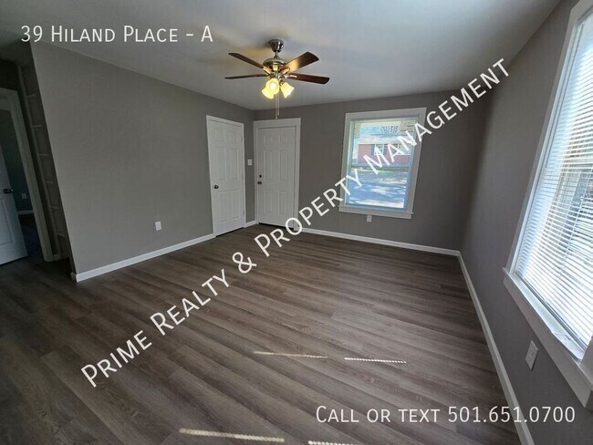 Building Photo - 39 Hiland Pl