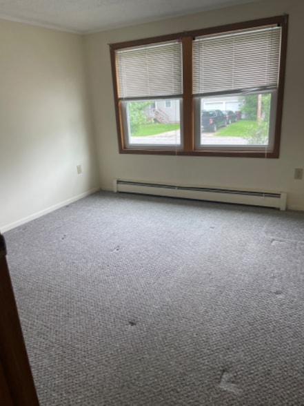 Building Photo - 8600 Hunt Ave