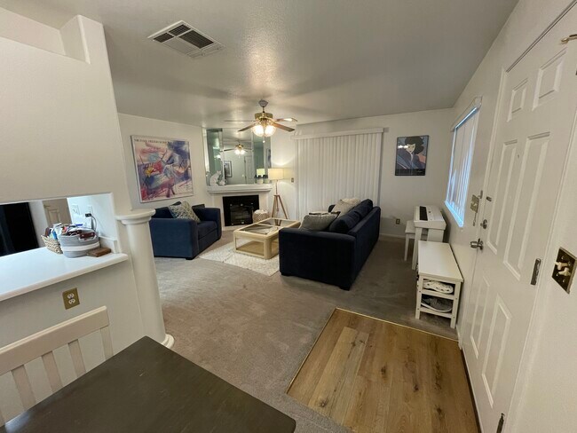 Building Photo - 601 Cabrillo Cir