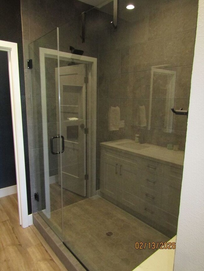 Building Photo - Luxury Living in Fountaingrove Wine Country/ Excellent location with rare views