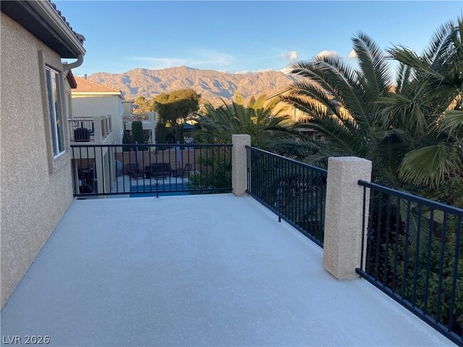 Building Photo - 7020 N Albatross Attic St