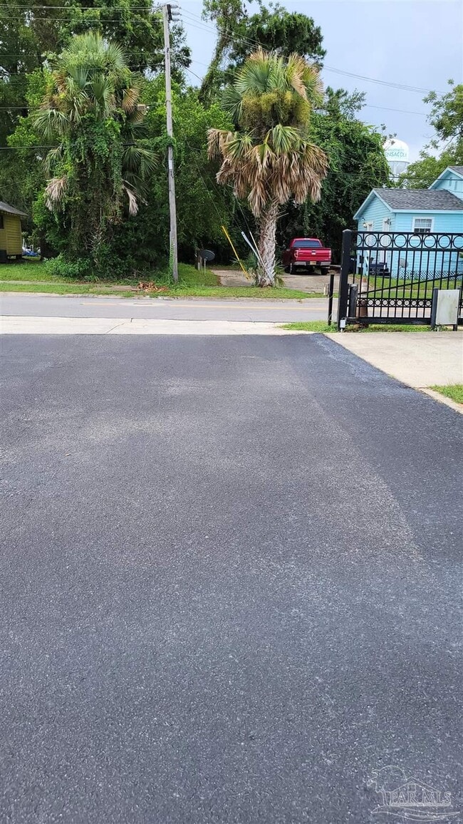 Building Photo - 1010 N Hayne St