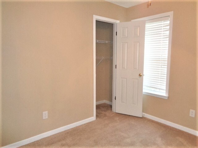 Building Photo - 7072 Parkbrook Ln
