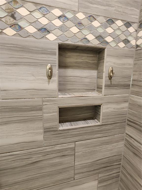 Building Photo - 15044 Guava Bay Dr