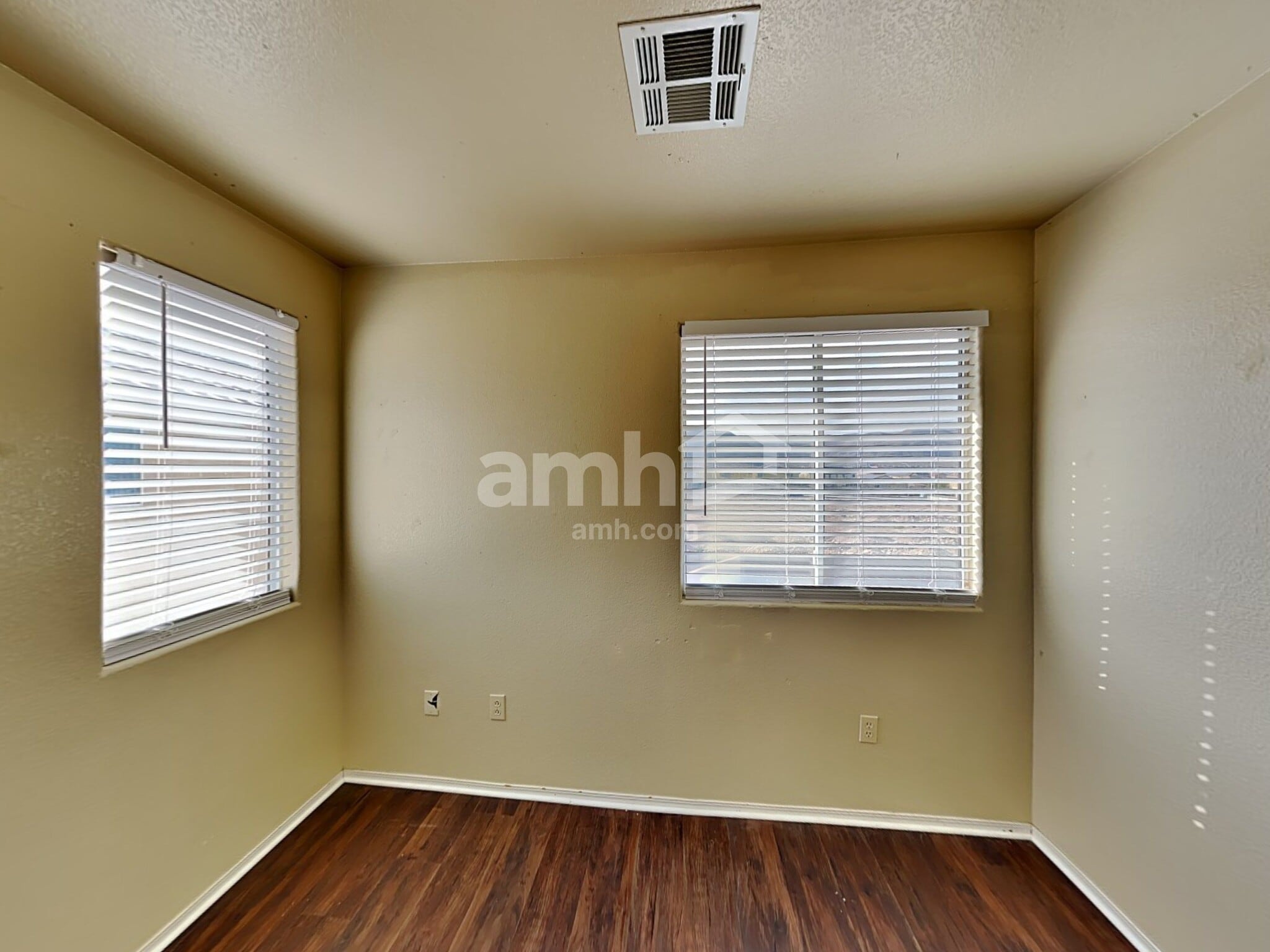 Building Photo - 9342 Aventurine Ct