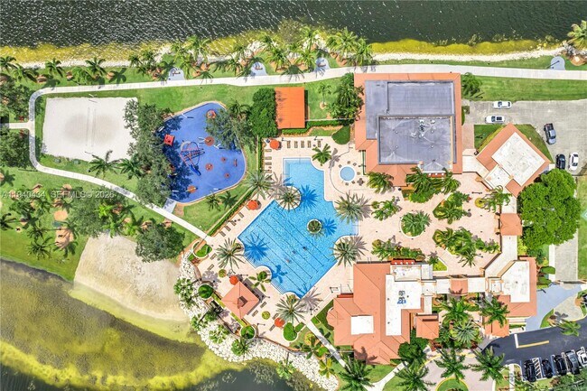 Building Photo - 19500 SW 39th Ct