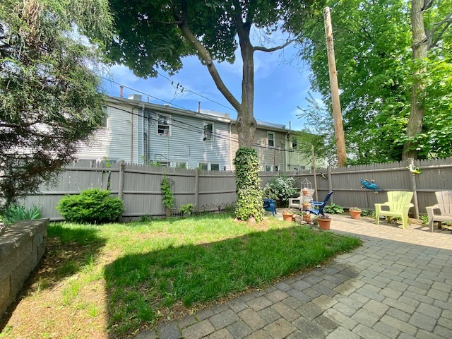 Building Photo - 7 Griggs Pl