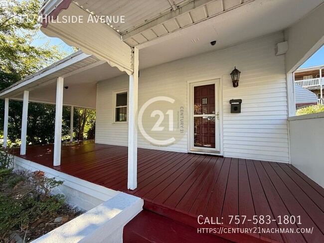 Building Photo - 1117 Hillside Ave