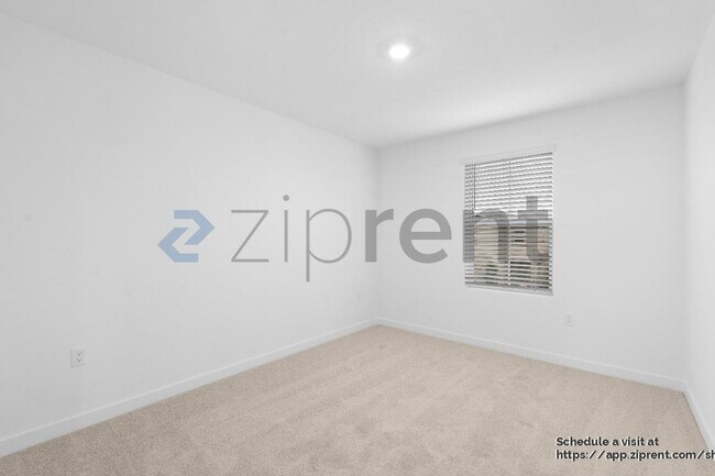 Building Photo - 8492 Anker Wy