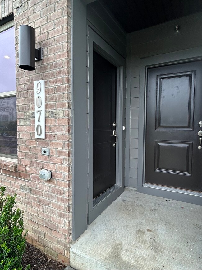 Building Photo - 9070 Katherine Johnson Ave